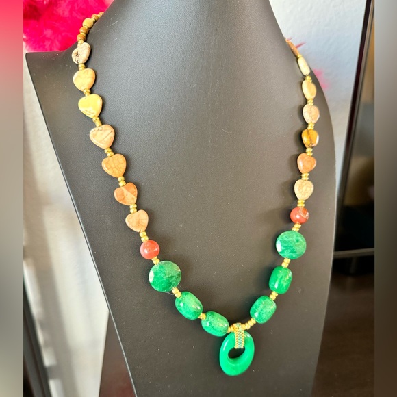 Artisan Beaded Necklace with Hearts - Picture 4 of 6